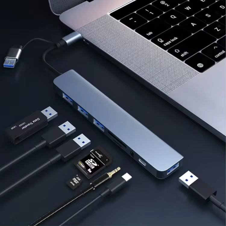 Adaptateur Hub 8 En 1 USB 3.0 Et Type-C / USB-C Vers USB 3.0 USB 2.0